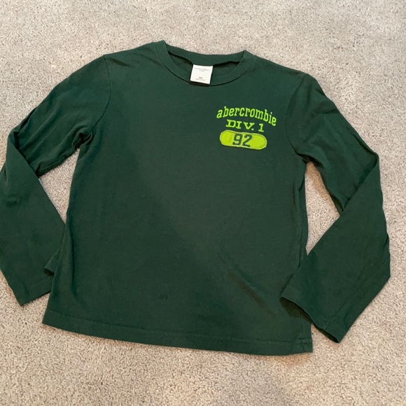 Abercrombie kids- Green long sleeve T-shirt. Size xxs - Picture 1 of 4